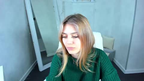 sandraa_anderson online show from February 13, 6:30 am