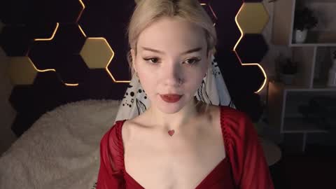 Snapshot of sandraboyl chatting on January 4, 12:59 am Sandy online show from January 4, 12:59 am