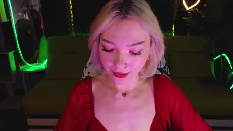 Snapshot of sandraboyl chatting on January 13, 1:13 am Sandy online show from January 13, 1:13 am