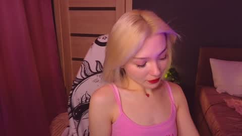 Snapshot of sandraboyl chatting on January 28, 1:08 am Sandy online show from January 28, 1:08 am