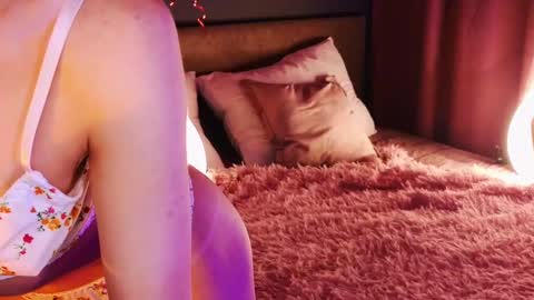 Snapshot of sandraboyl chatting on March 1, 1:11 am Sandy online show from March 1, 1:11 am