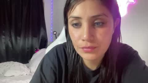 Snapshot of sandrabreeze chatting on July 8, 3:33 am SANDRABREEZE online show from July 8, 3:33 am
