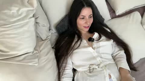 Snapshot of sandraschonherz chatting on March 4, 10:02 am Sandra Schonherz online show from March 4, 10:02 am