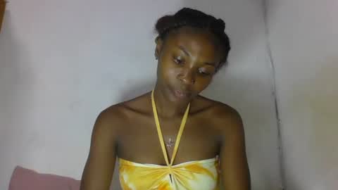 sandricaaa online show from March 29, 9:53 am