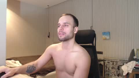 DeAlex online show from March 9, 6:00 pm