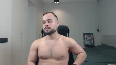 DeAlex online show from March 23, 10:30 am