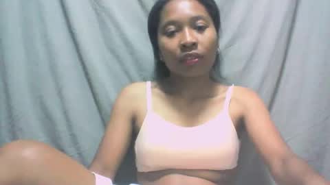 sandy735579 online show from October 16, 5:19 am