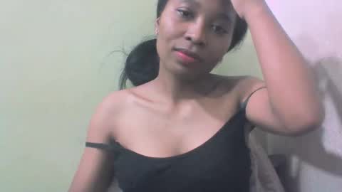 sandy735579 online show from April 20, 7:22 am