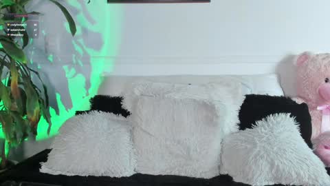 Snapshot of sandy_morgan chatting on January 24, 7:30 am sandy morgan online show from January 24, 7:30 am