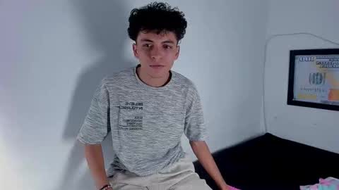 sandy_straw online show from March 20, 1:54 am