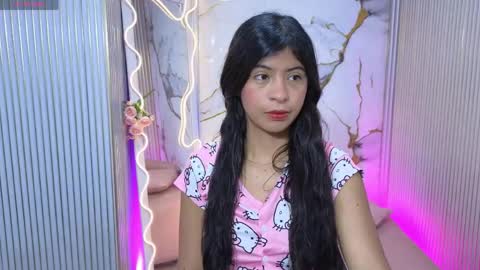 sandyy_tay online show from March 24, 11:15 am