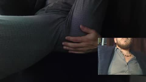 Snapshot of sanek7777 chatting on November 1, 6:32 pm sanek7777 online show from November 1, 6:32 pm