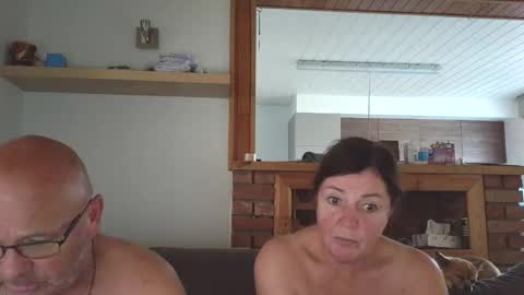 sanroom online show from September 30, 2:11 pm