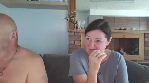 sanroom online show from March 25, 12:55 pm