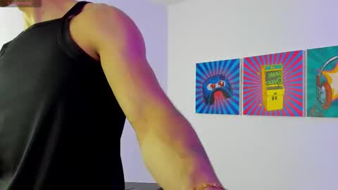 Maximo Santana online show from February 17, 12:45 pm