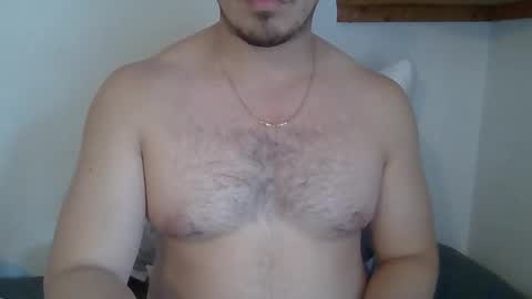 Snapshot of santi1125 chatting on November 10, 10:20 pm santi1125 online show from November 10, 10:20 pm