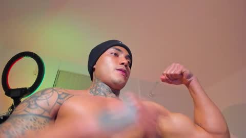 Santi Ferrer online show from February 25, 12:53 am