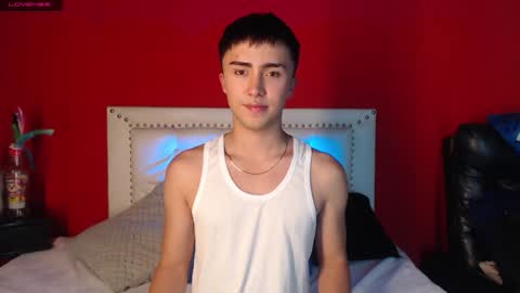 santi_fabulous online show from December 30, 1:26 am