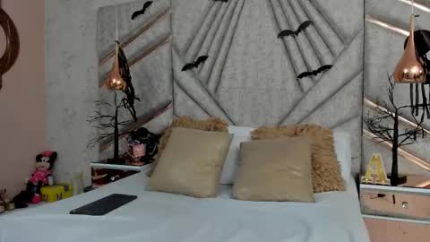 SantiAbader online show from November 3, 3:30 am