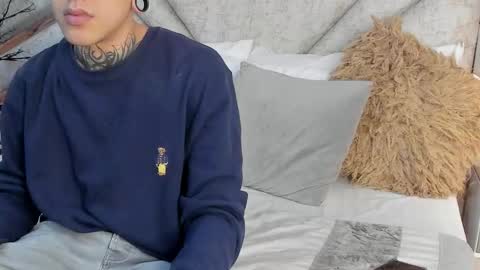 SantiAbader online show from December 2, 11:59 am