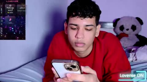 santi online show from April 21, 12:12 am