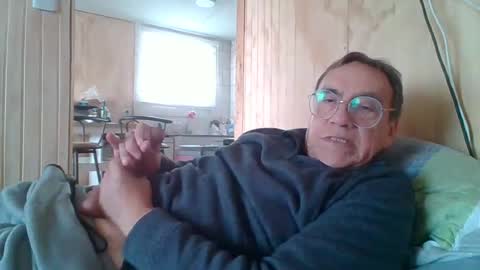 santiago_n online show from July 24, 7:34 pm