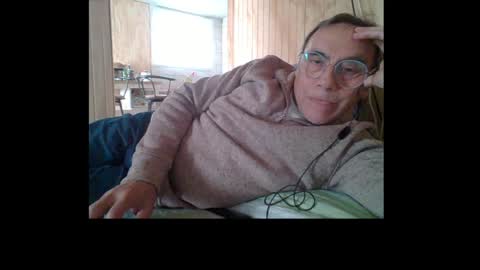 santiago_n online show from July 26, 6:15 pm