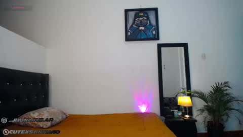 Snapshot of santiagocutex chatting on September 20, 5:52 am SANTAGO online show from September 20, 5:52 am