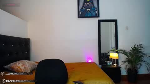 Snapshot of santiagocutex chatting on September 22, 3:41 am SANTAGO online show from September 22, 3:41 am