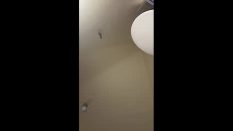 Snapshot of santiagocutex chatting on November 12, 3:29 am SANTAGO online show from November 12, 3:29 am