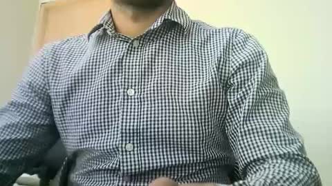 Santiago online show from February 20, 2:57 pm