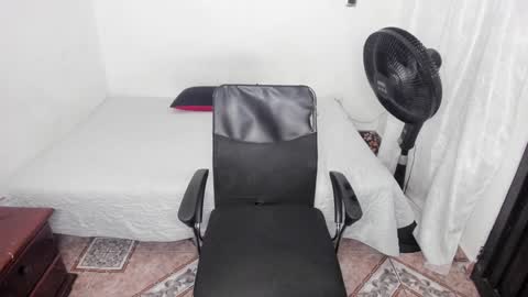 Julius Novachrono  online show from January 4, 10:34 pm