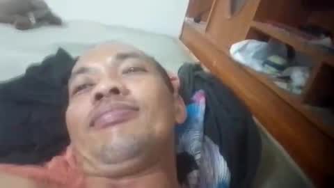 santichai561323 online show from September 20, 9:05 pm