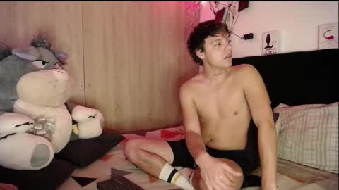 Santii online show from November 16, 11:38 am