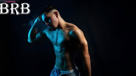 Santiago Seans online show from March 7, 12:02 pm