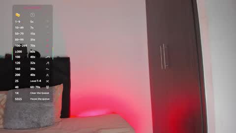 santi online show from February 12, 2:28 am