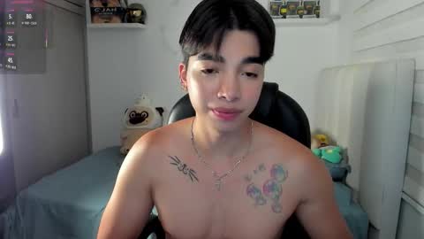 Mr. Santiago online show from January 14, 1:39 pm