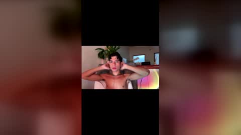 santy online show from January 10, 6:53 pm