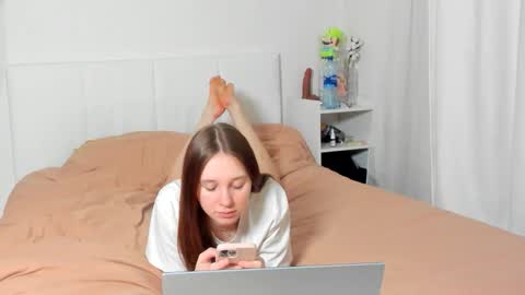 santythousand online show from April 24, 5:59 pm