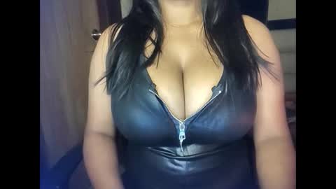 sanvi13 online show from January 30, 3:08 pm