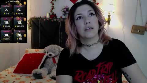 sanyaseraphine0 online show from April 22, 7:26 pm