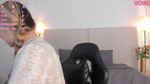 Saori  online show from March 30, 11:33 am