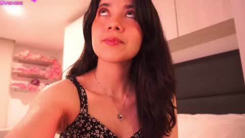 Snapshot of saory10 chatting on February 6, 6:29 am S A O R Y 3 online show from February 6, 6:29 am