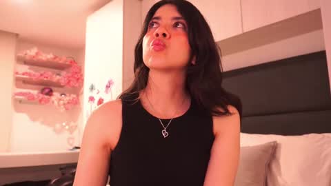 Snapshot of saory10 chatting on March 5, 8:10 am S A O R Y 3 online show from March 5, 8:10 am