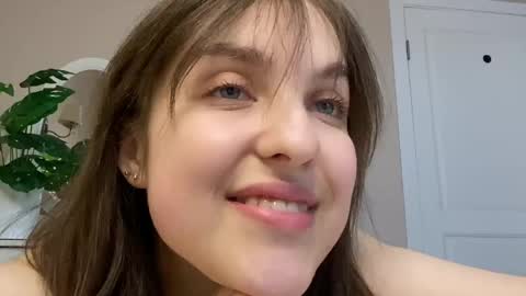 Anny online show from April 21, 2:51 am