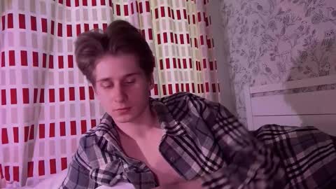 sapph1res online show from March 1, 6:04 am