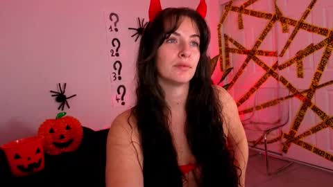 sapphir3xoxo online show from November 1, 7:16 pm