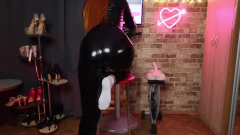 Snapshot of sara__foxy chatting on July 22, 2:58 am sara foxy online show from July 22, 2:58 am