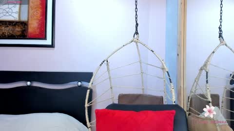    online show from April 7, 12:05 pm