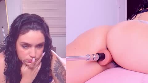 Snapshot of sara__turner chatting on September 18, 4:09 pm SARA online show from September 18, 4:09 pm